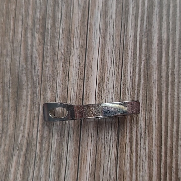 14KT WHITE GOLD TENSION SET DIAMOND PENDANT - Picture 9 of 13